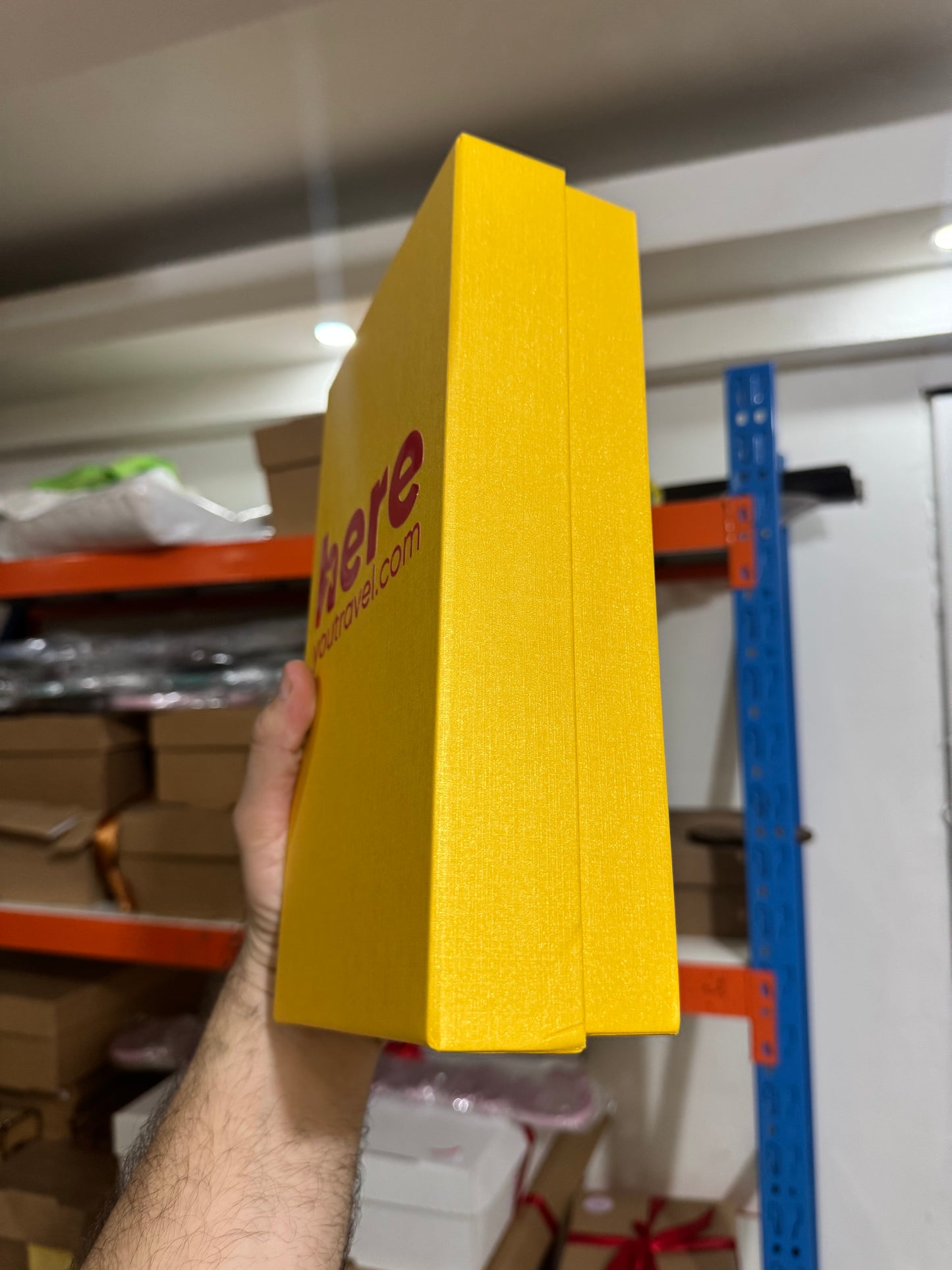 Caja regalo con termo y lapicero