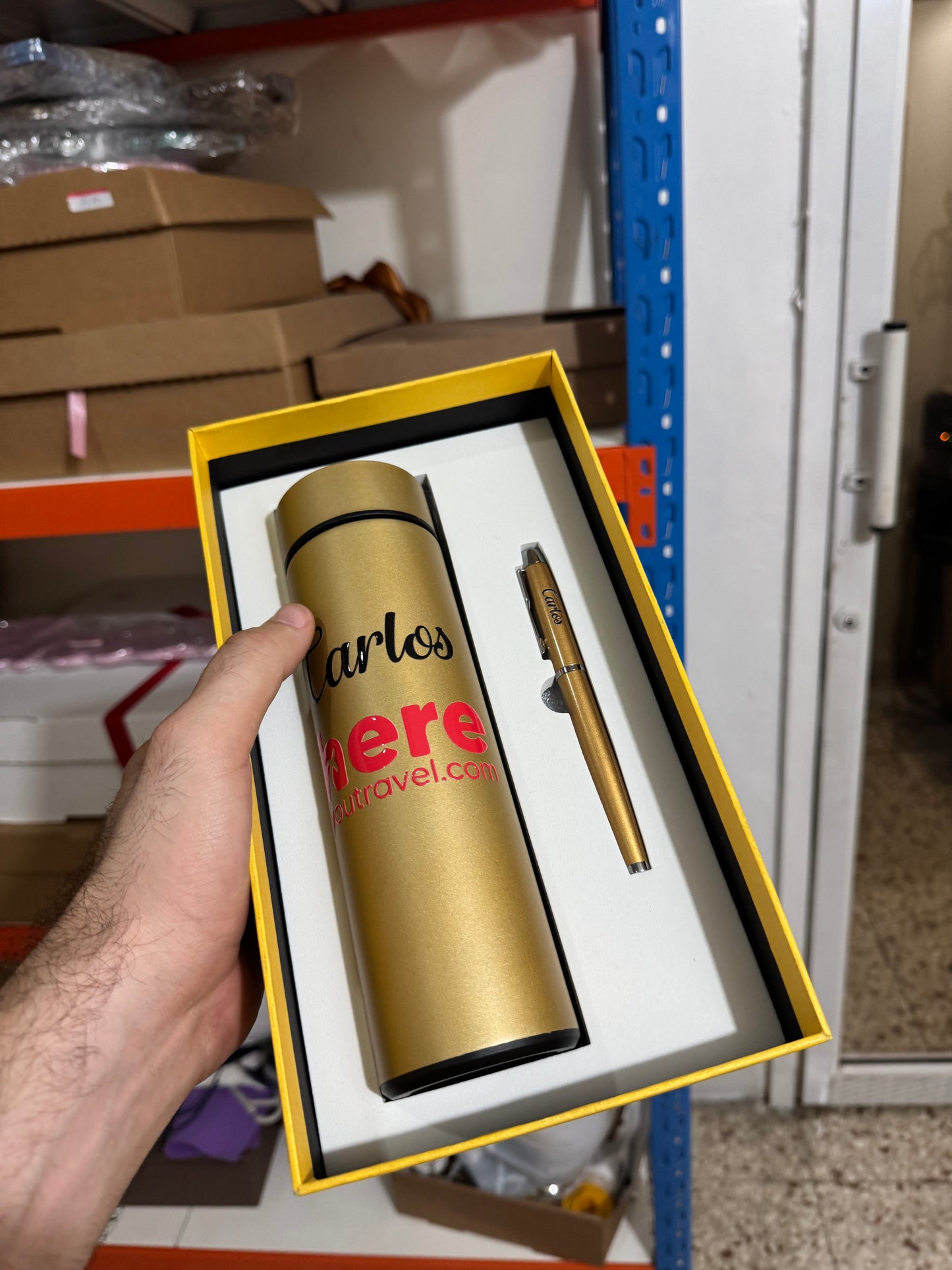 Caja regalo con termo y lapicero