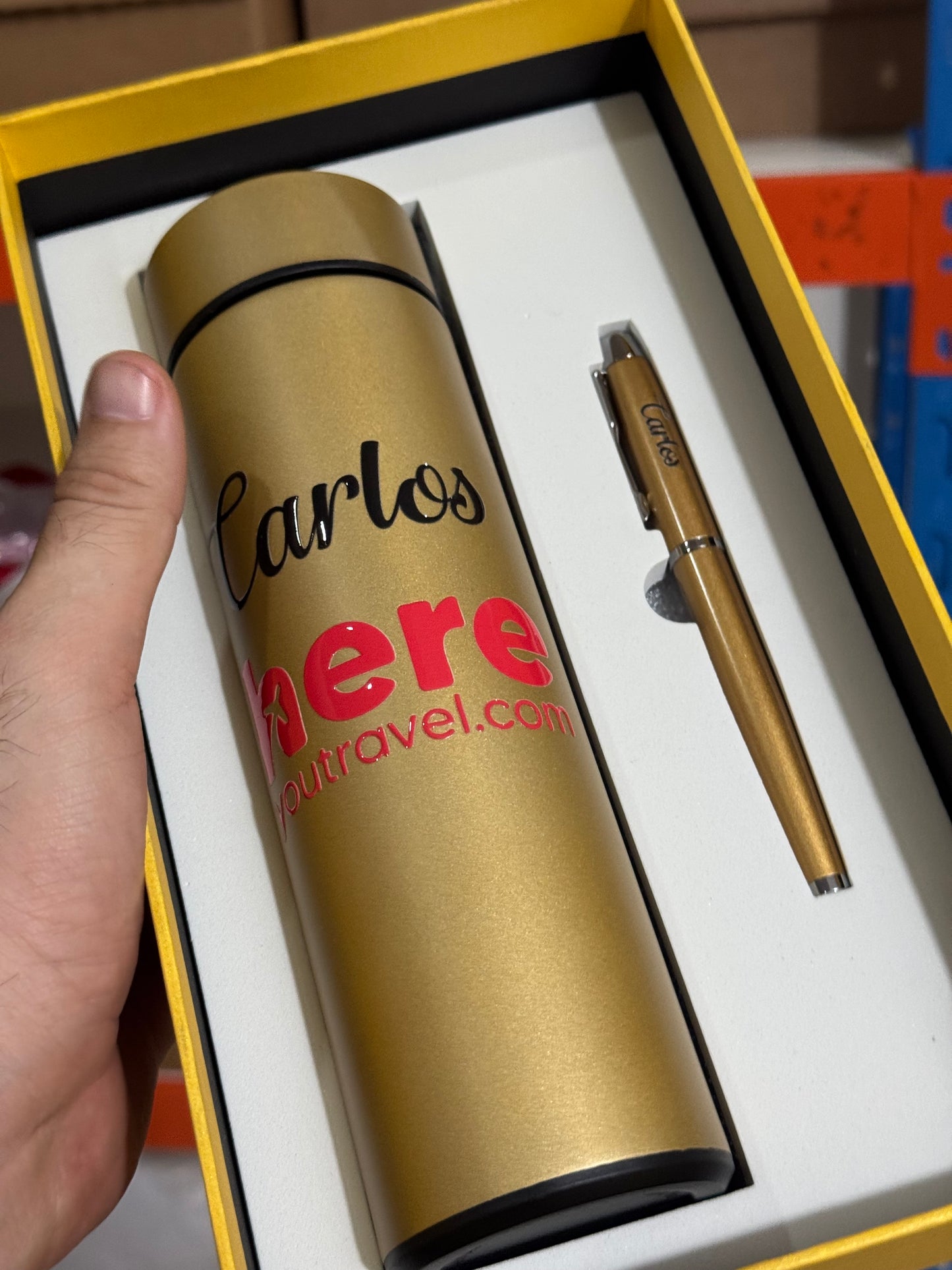 Caja regalo con termo y lapicero