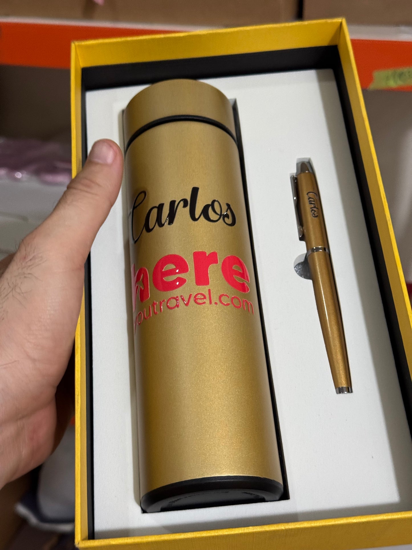 Caja regalo con termo y lapicero