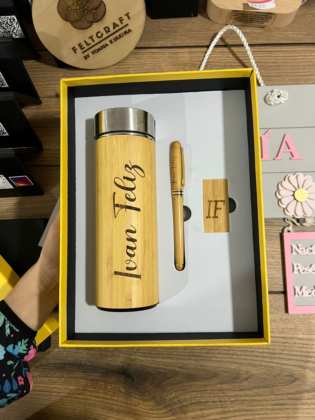 Termo lapicero y llavero regalo personalizado