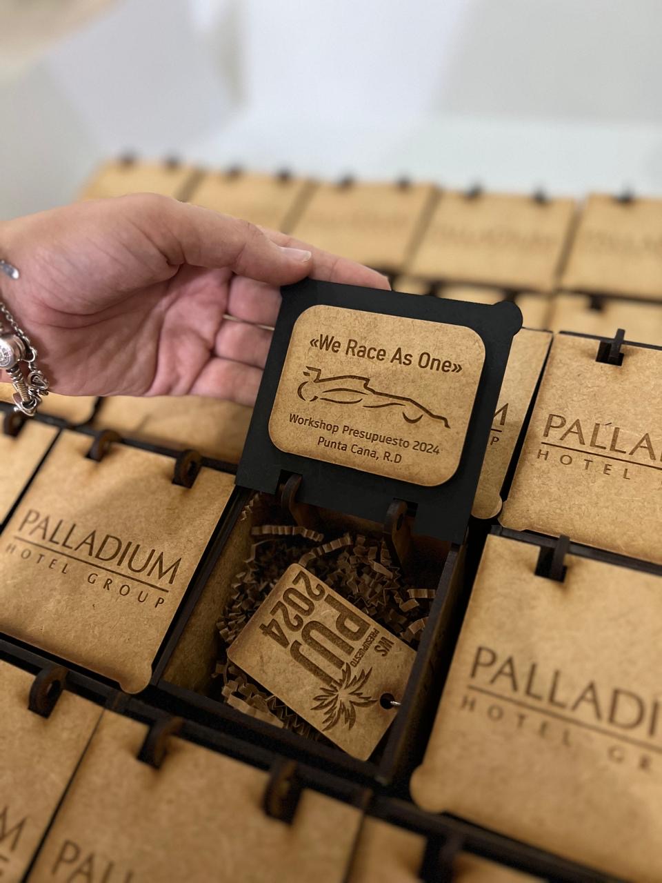 Cajas regalos personalizadas en Madera