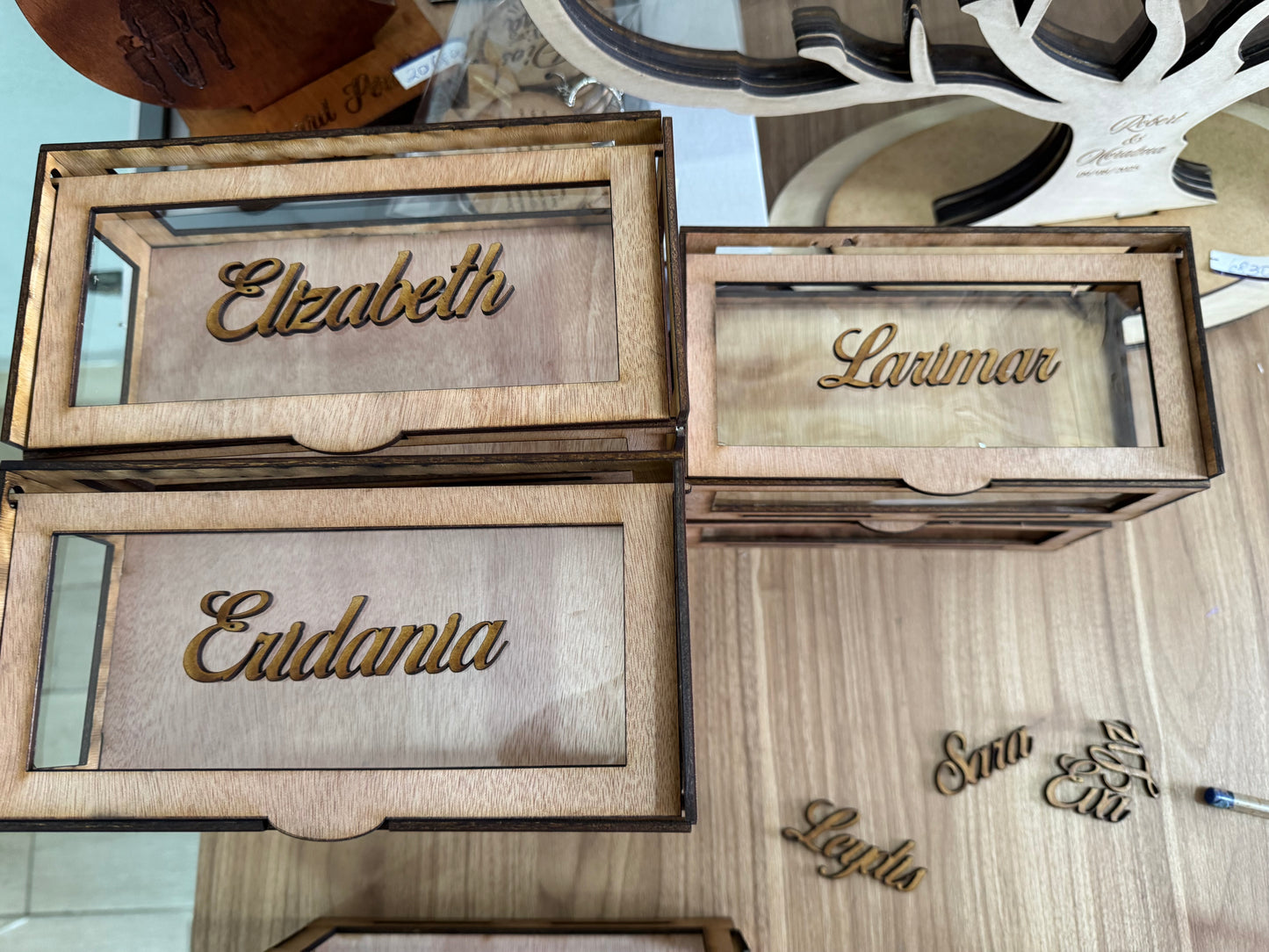 Cajas translucidas souvenir de boda