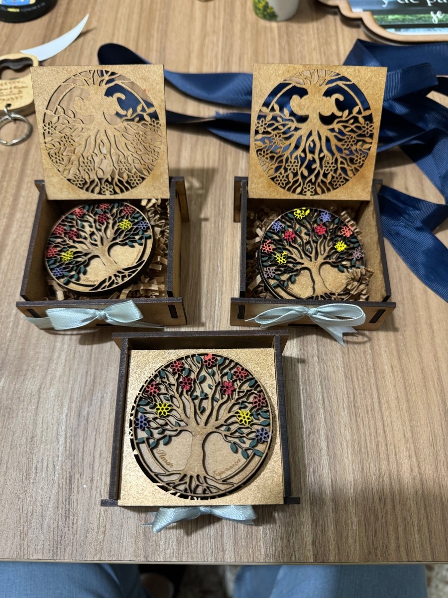 Boda souvenir cajas en madera con iniciales - Felt Craft RD
