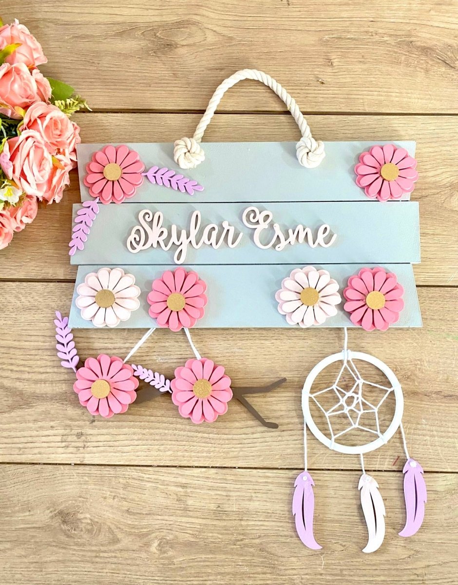 Dreams & Flower Catch Girl Wall Hanging - Felt Craft RD