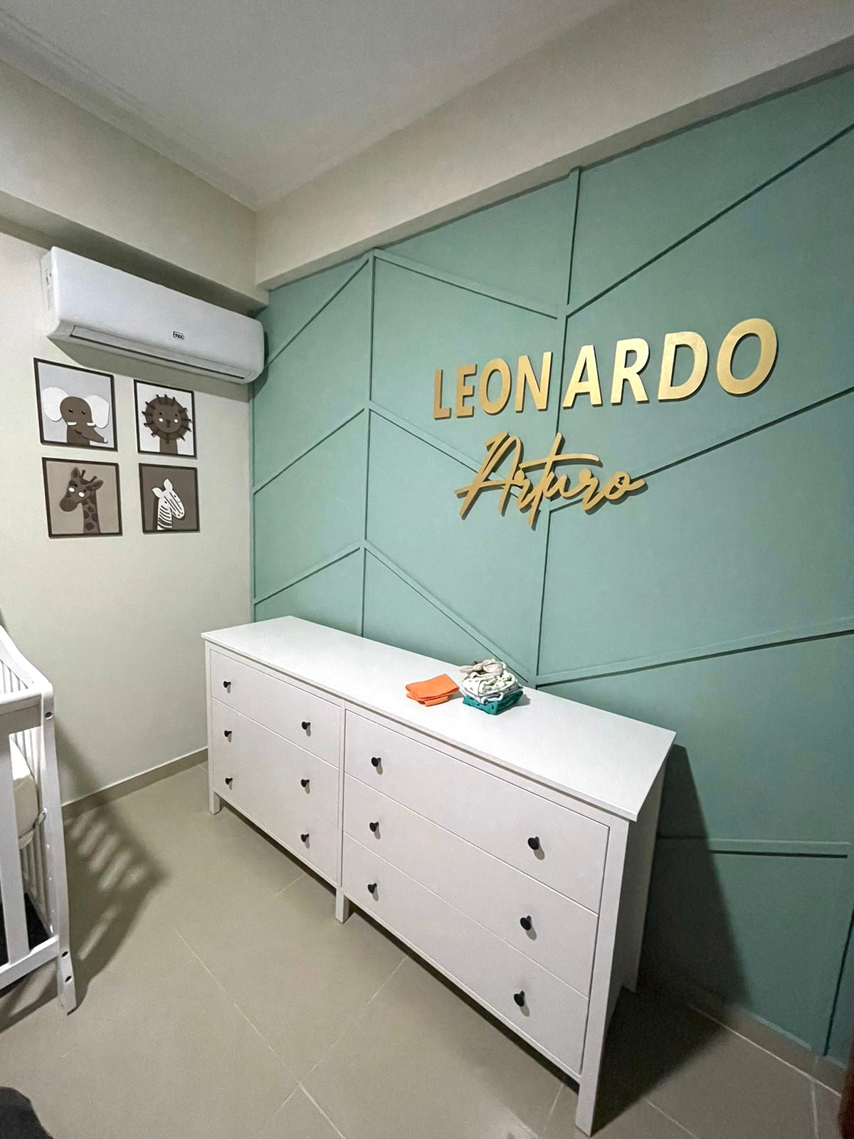 Set de cuadros con temática de safari de pared para habirtación de bebé