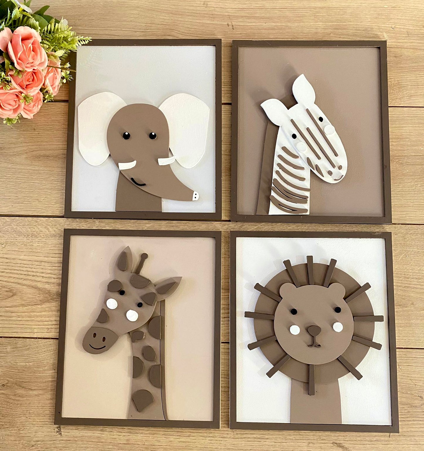 Set de cuadros con temática de safari de pared para habirtación de bebé