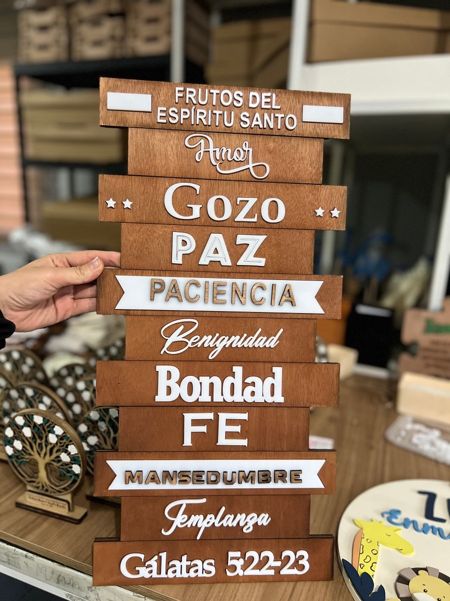 Letrero en madera personalizado con frase - Felt Craft RD