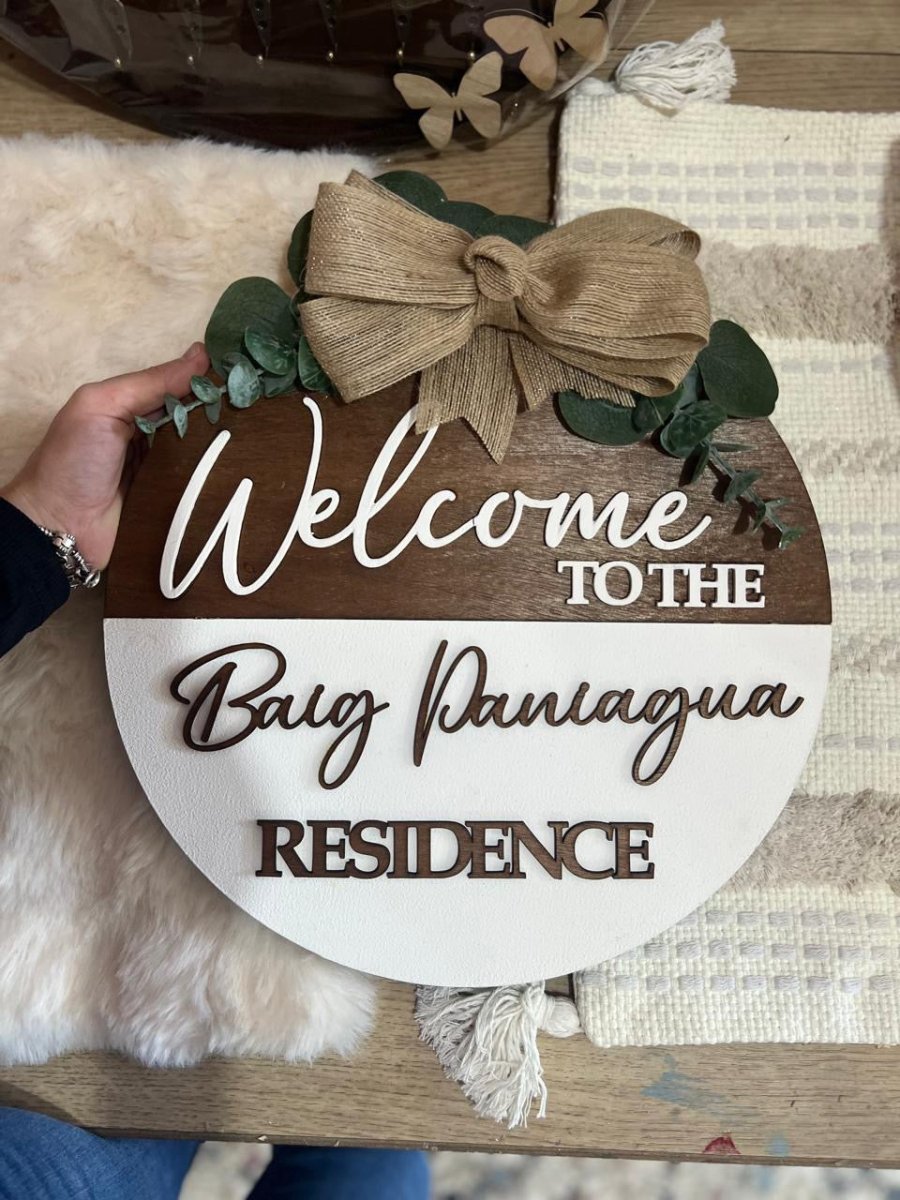 Madera colgante puerta familiar con apellido - Felt Craft RD