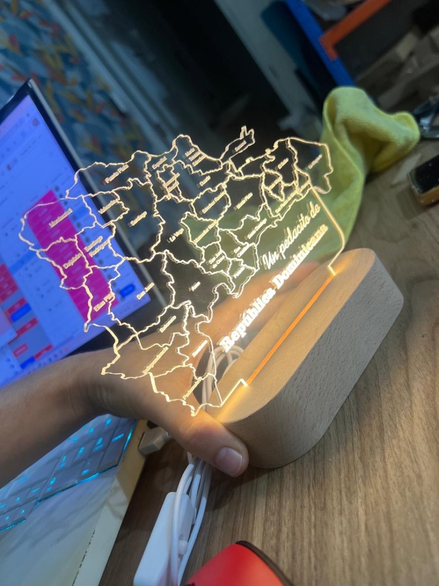 Mapa dominicana en lampara - Felt Craft RD