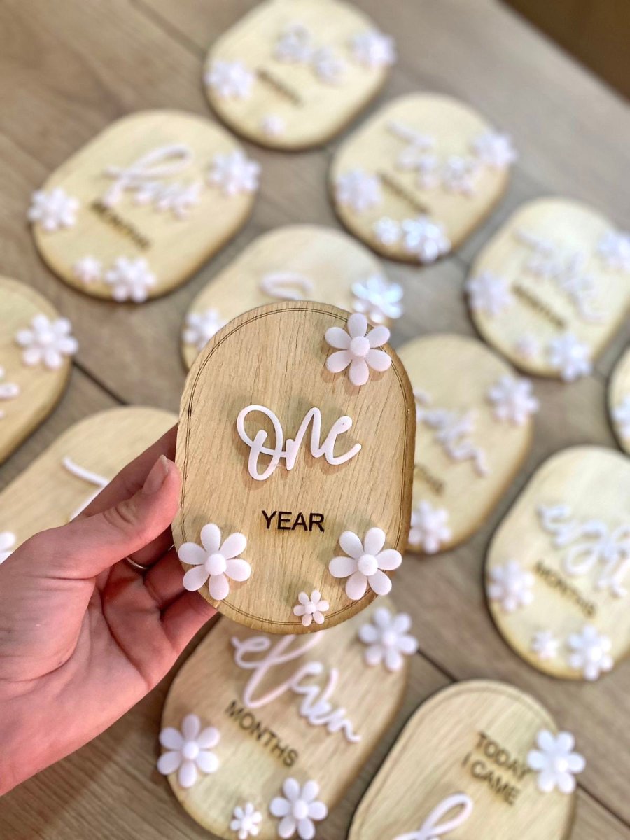 Mini flowers Tags for baby months Wood Acrylic Girl Boy - Felt Craft RD