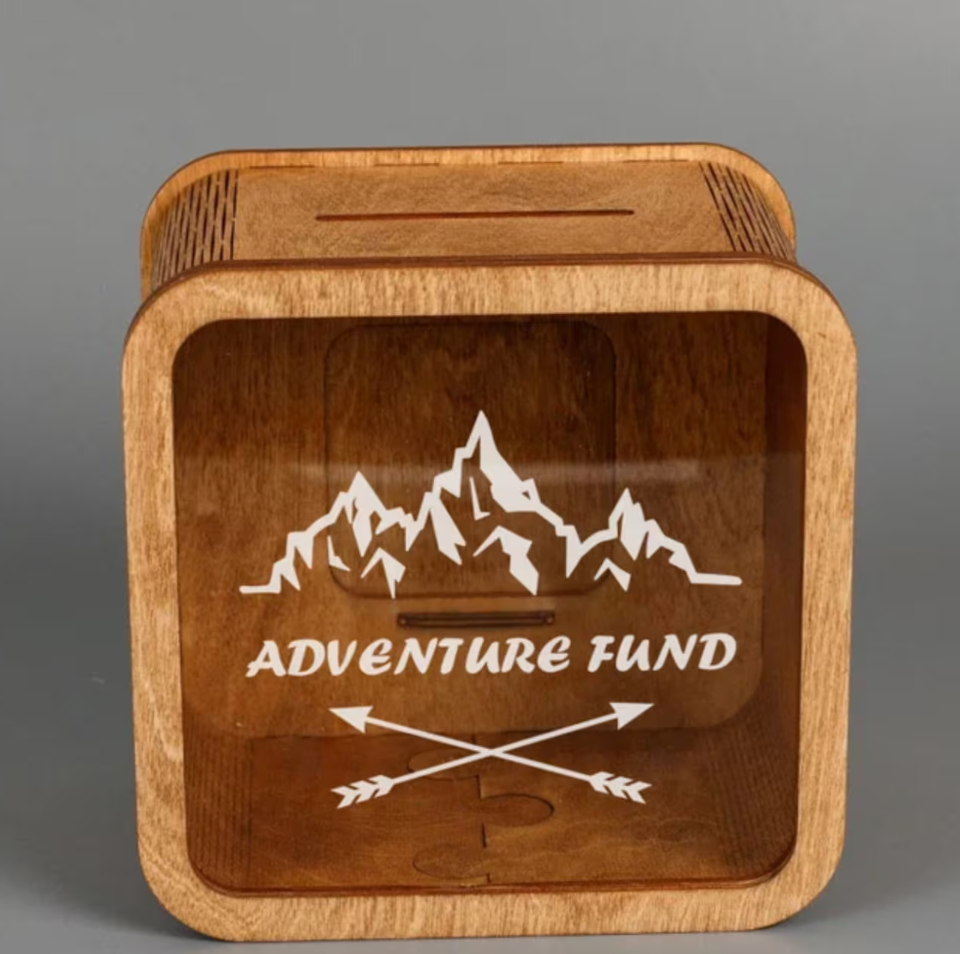 personalizacion de alcancia en madera y acrilico