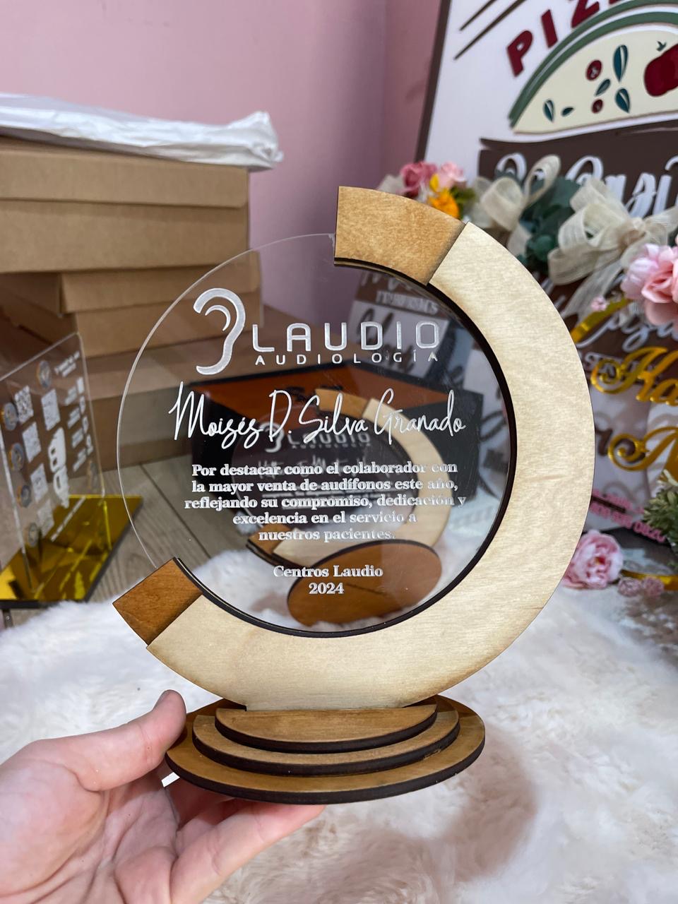 personalizado reconocimiento en madera y acrilico