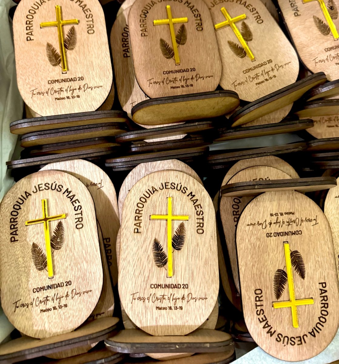 Pisapapel personalizado madera souvenir - Felt Craft RD