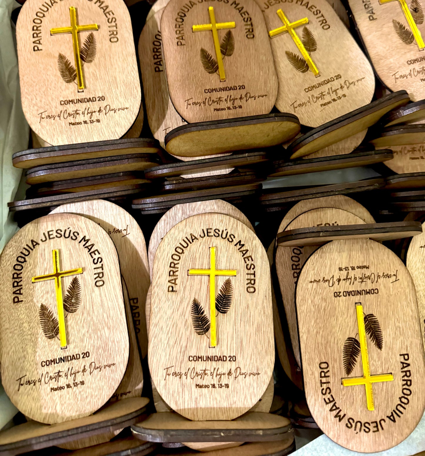 pisapapel personalizados en madera