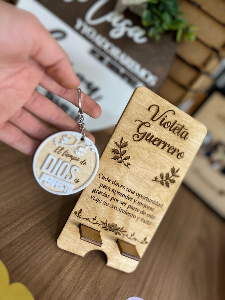 Portacelular personalizado en madera - Felt Craft RD