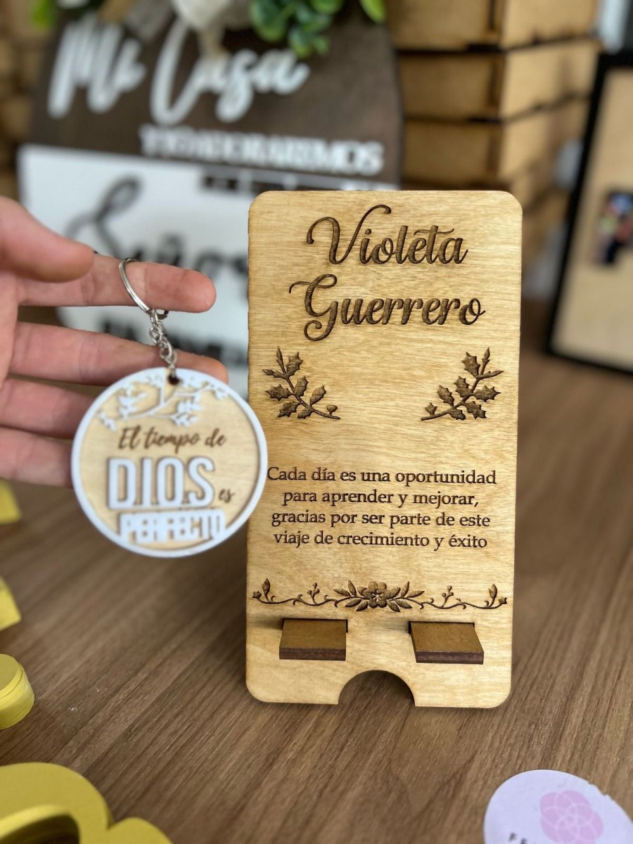 Portacelular personalizado en madera - Felt Craft RD