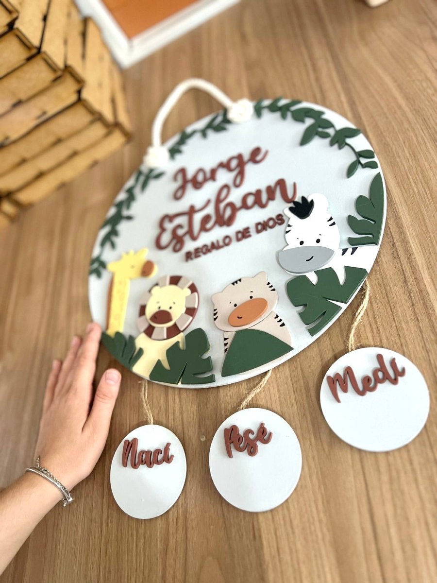 Safari colgante personalizado en madera - Felt Craft RD