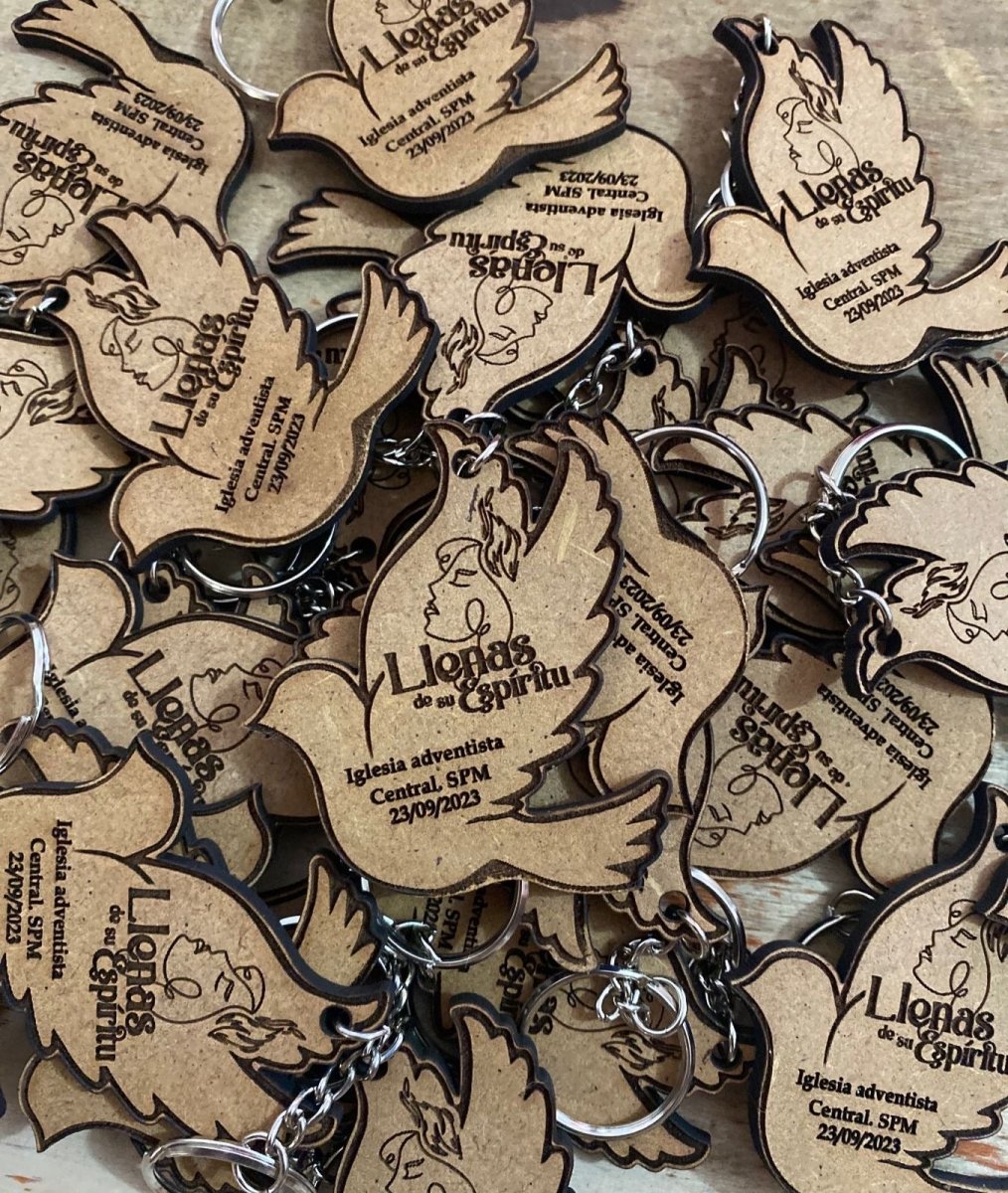 Souvenir de cajitas con llaveros en forma de paloma personalizado para eventos - Felt Craft RD