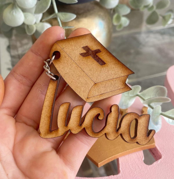 Llavero personalizado madera biblia cristiano