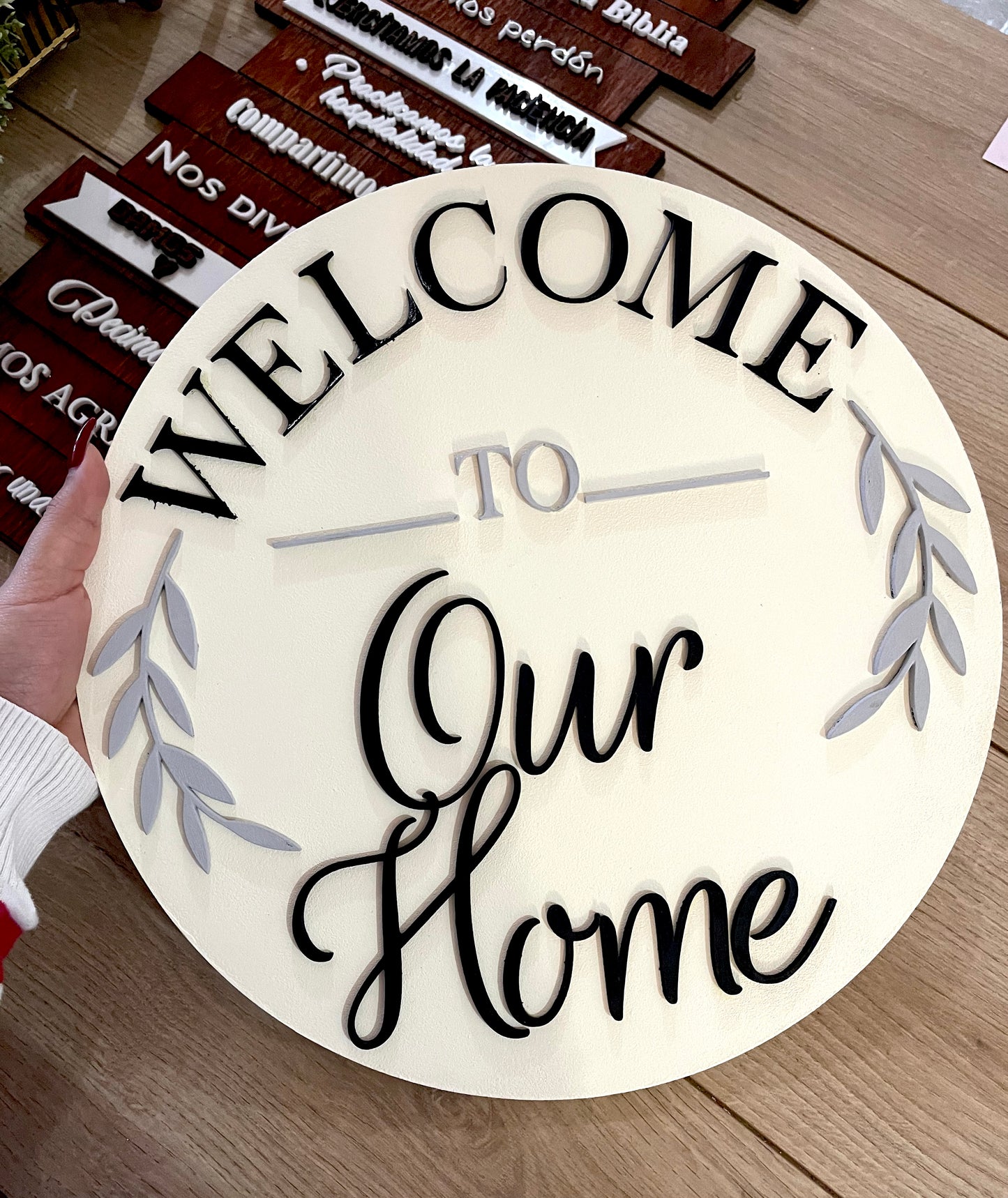 Colgante personalizado Welcome Home para entradas.