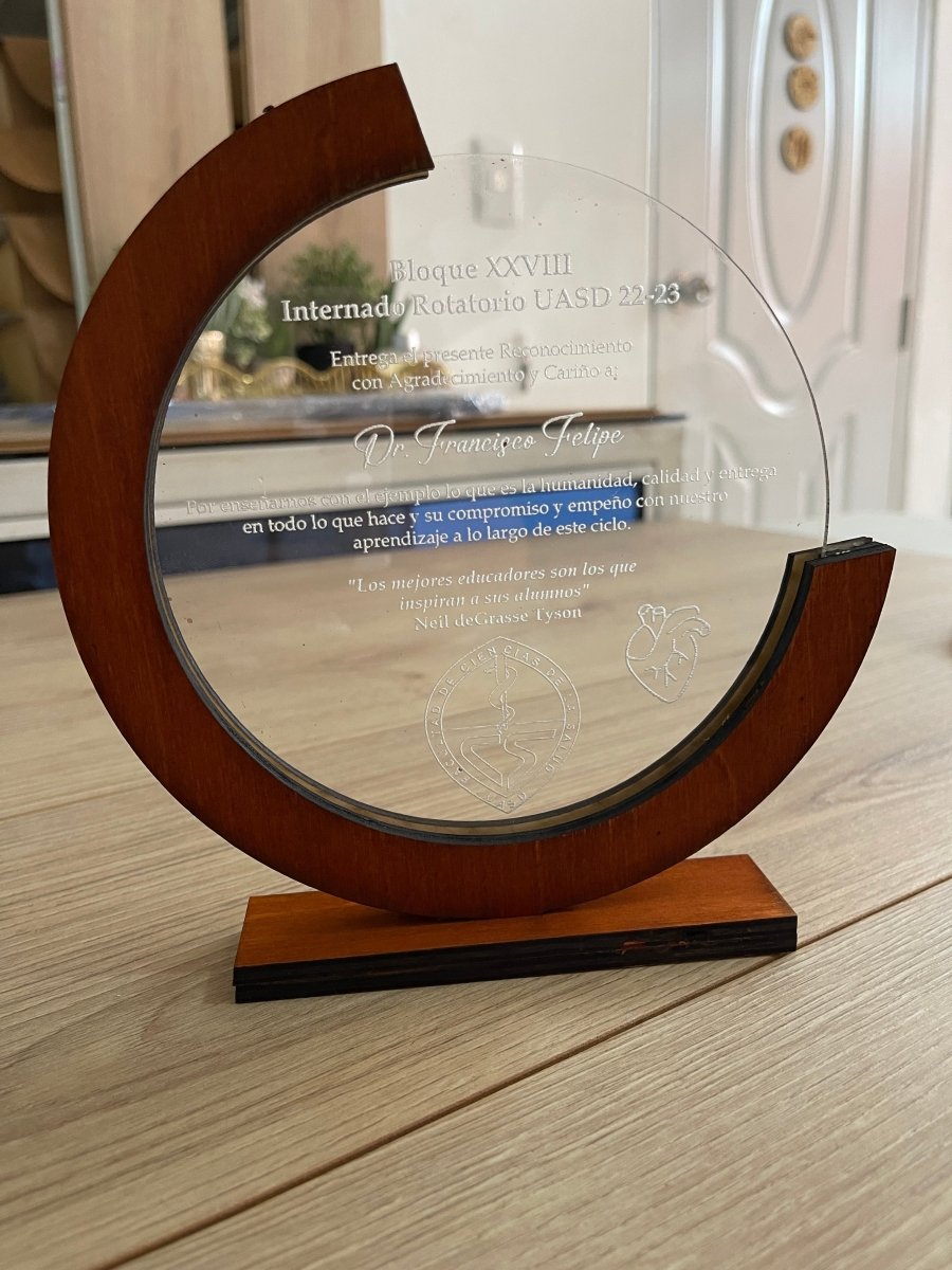 Reconocimiento acrílico y virola | ESCRIBENOS POR WHATSAPP AL +18293463361 - Felt Craft RD