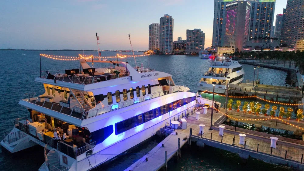Yacht Rental Miami | Luxury Private Charters & VIP Experiences