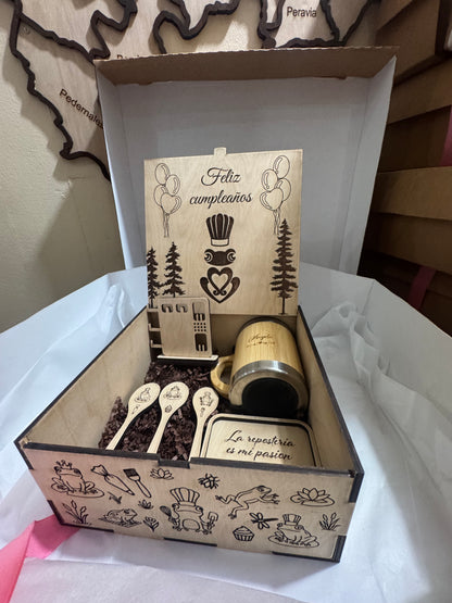 Caja con set personalizado en madera