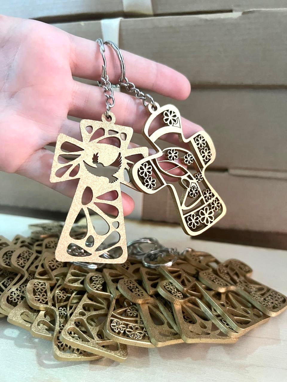 Llaveros personalizados en madera