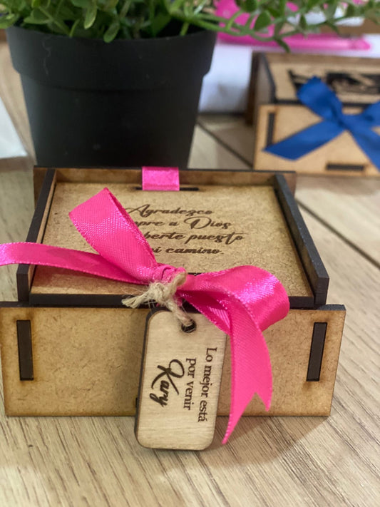 Customized wooden gift box