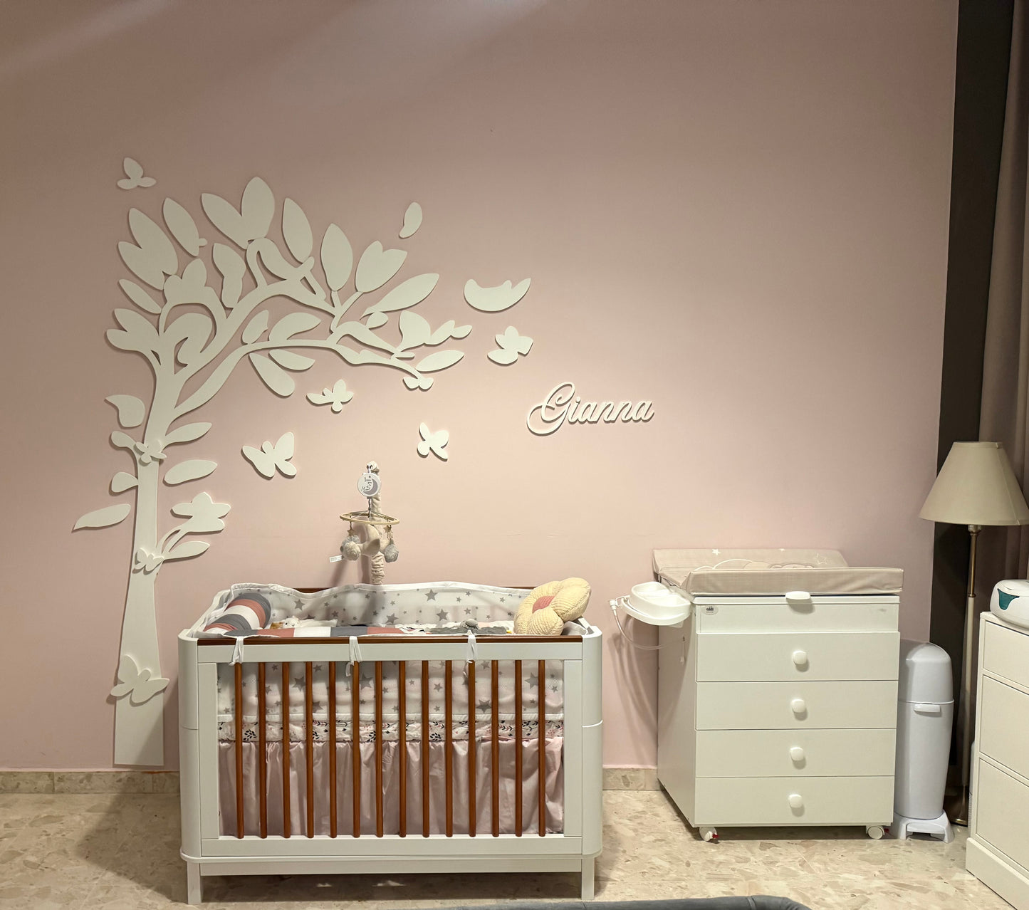 Arbol de pared con nombre