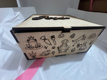 Caja con set personalizado en madera
