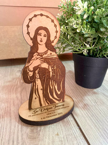 Souvenir de mesa de la Virgen Maria personalizado de madera en Santo Domingo