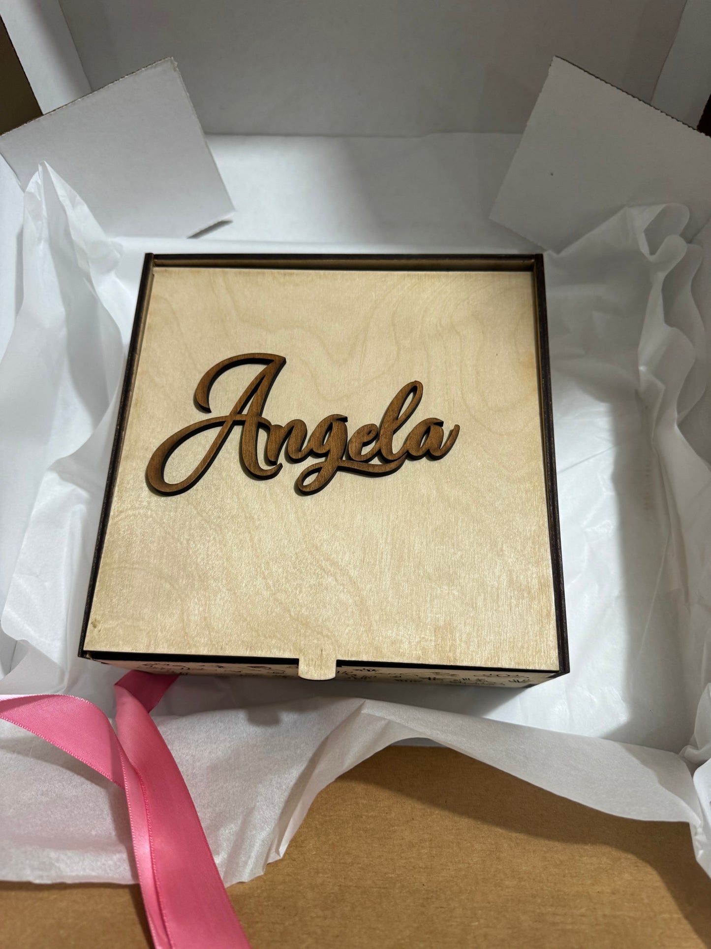 Caja con set personalizado en madera
