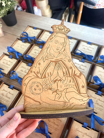 Souvenir de mesa de la Virgen Maria personalizado de madera en Santo Domingo