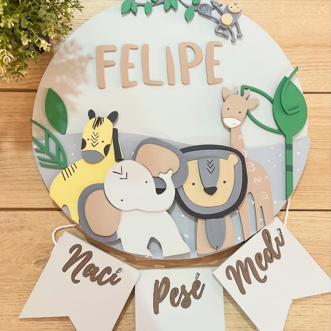 Colgante personalizado para habitación del niño