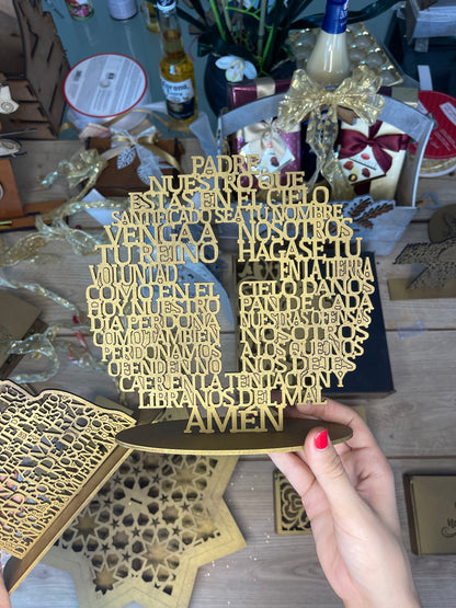 Souvenir de mesa religioso con el Padre Nuestro personalizado en madera Santo Domingo