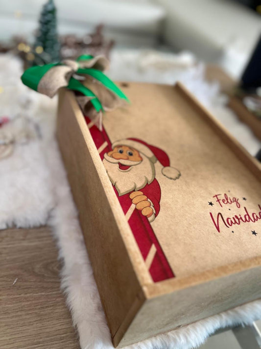 Portavino de madera personalizado para regalo con lazo