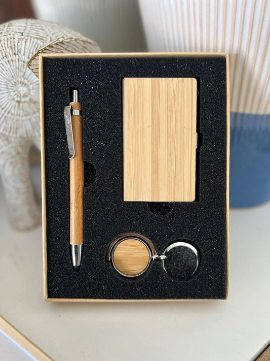 Porta tarjetas con lapicero y llavero