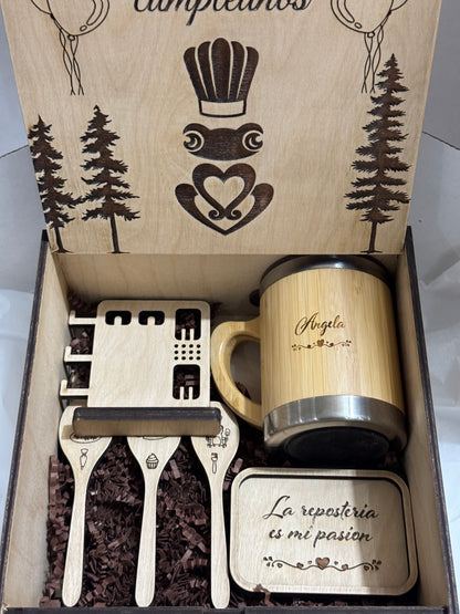 Caja con set personalizado en madera