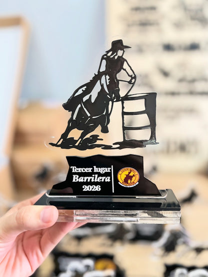 Trofeo de reconocimiento personalizado en acrilico