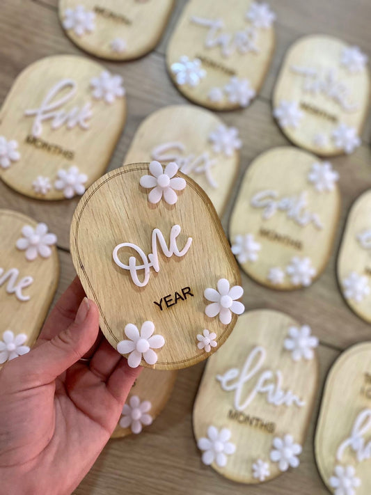 Mini flowers Tags for baby months Wood Acrylic Girl Boy