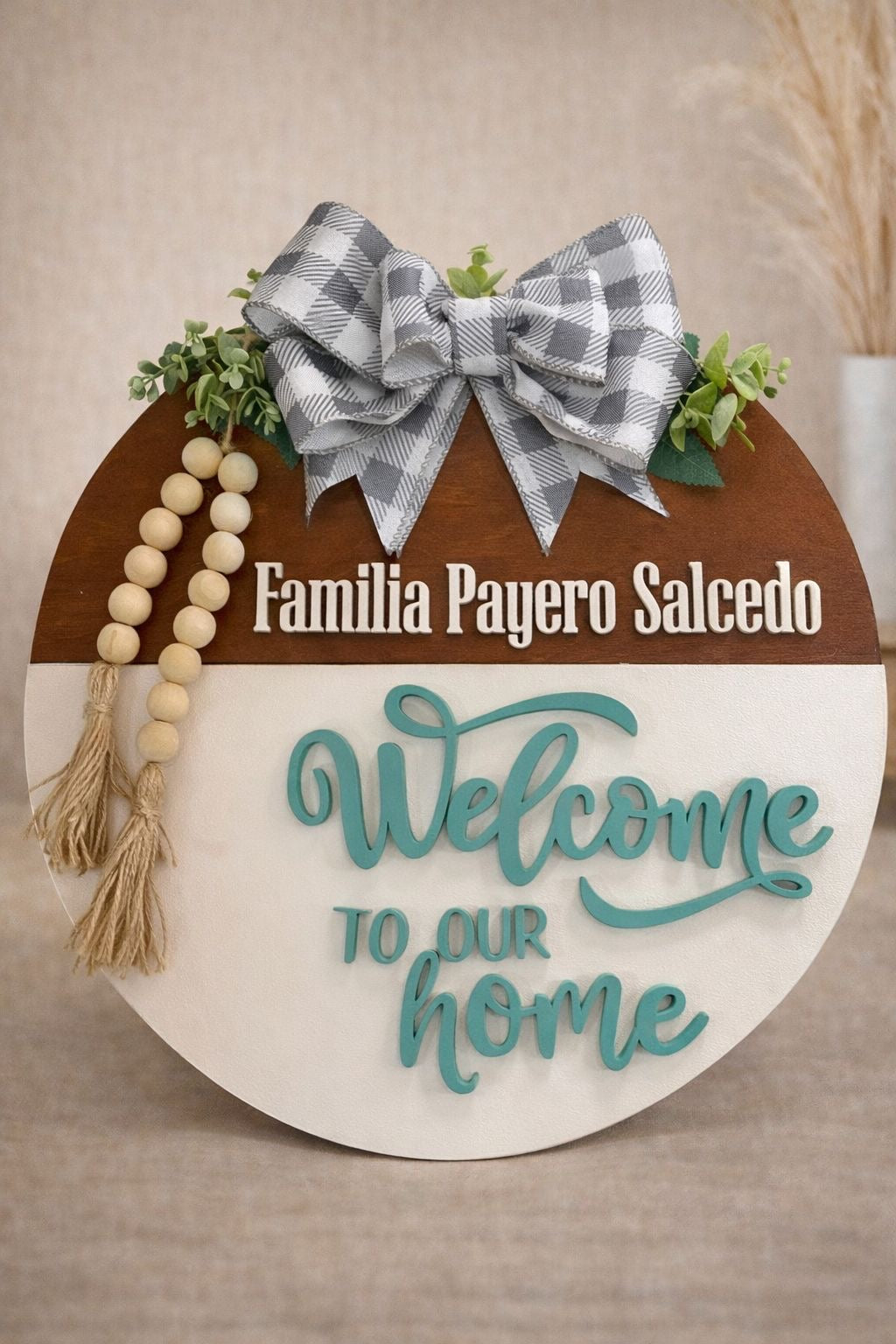 Personalizacion de colgantes para puerta en madera