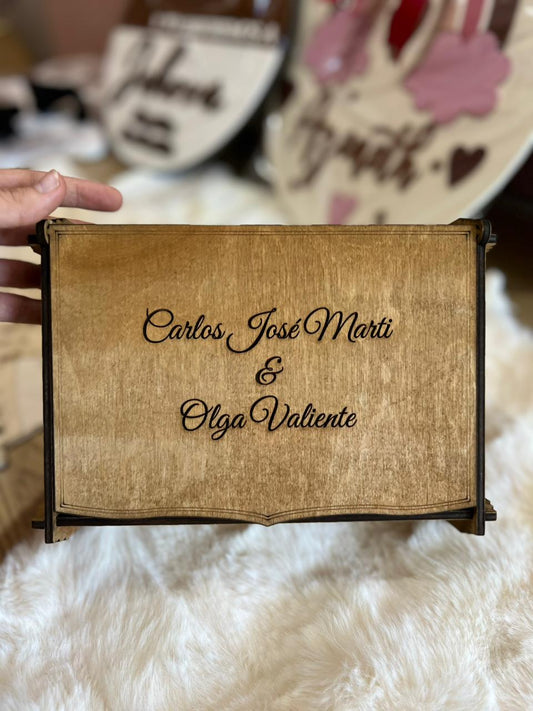 Caja personalizada en madera