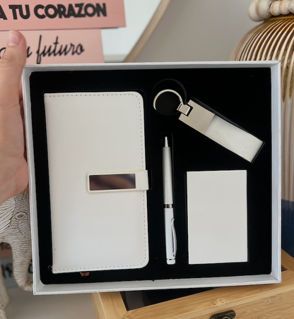 Set Ejecutivo Corporativo Blanco: Libreta, Bolígrafo, Llavero y Tarjetero