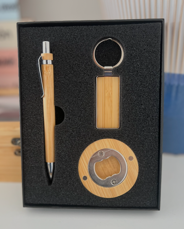 Set Bamboo Eco: Bolígrafo, Llavero y Destapador