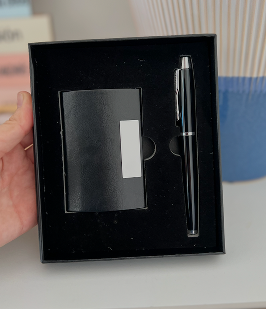 Set Ejecutivo Básico: Tarjetero y Bolígrafo Personalizado