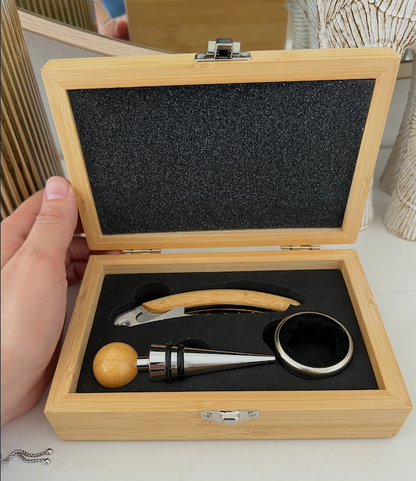 Set Vino Bamboo: Saca Corchos, Tapón y Anillo Anti-Goteo