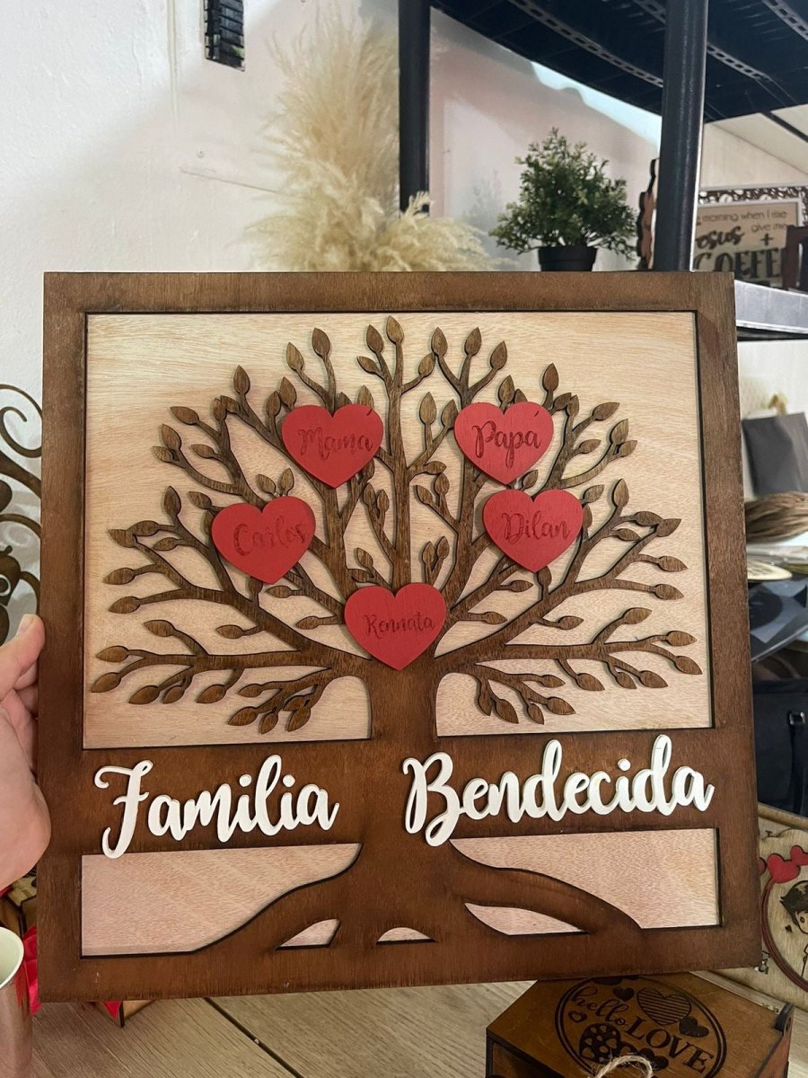 Colgante familiar en madera personalizado