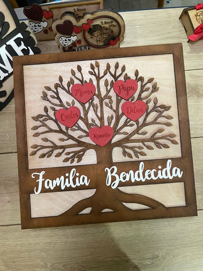 Colgante familiar en madera personalizado